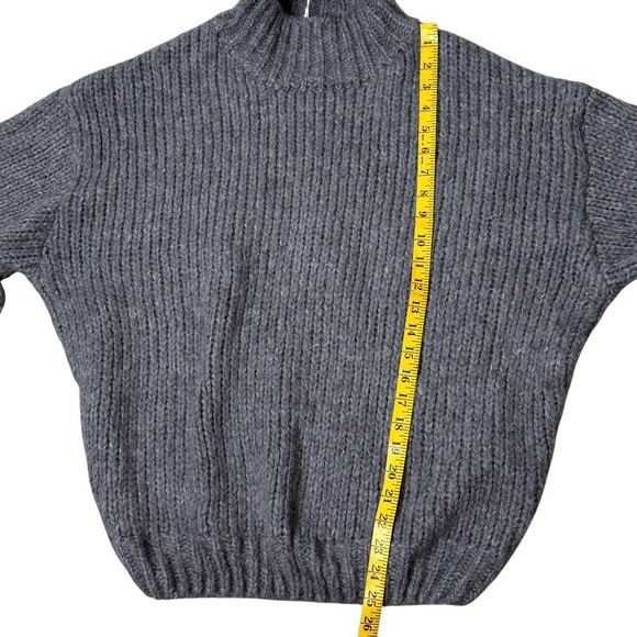 NWT! Knit Mix Gray Chunky Ribbed Mock Neck Sweater‎ Size M - Picture 7 of 10